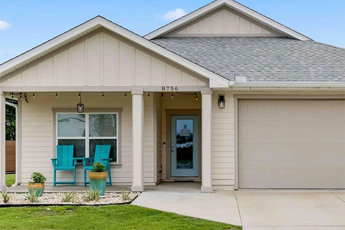 Holiday home Sandcastle House Hot Tub, Od Kitchen & Game Room! Panama City Beach United States