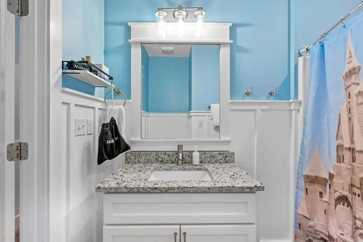 Holiday home Sandcastle House Hot Tub, Od Kitchen & Game Room! Panama City Beach