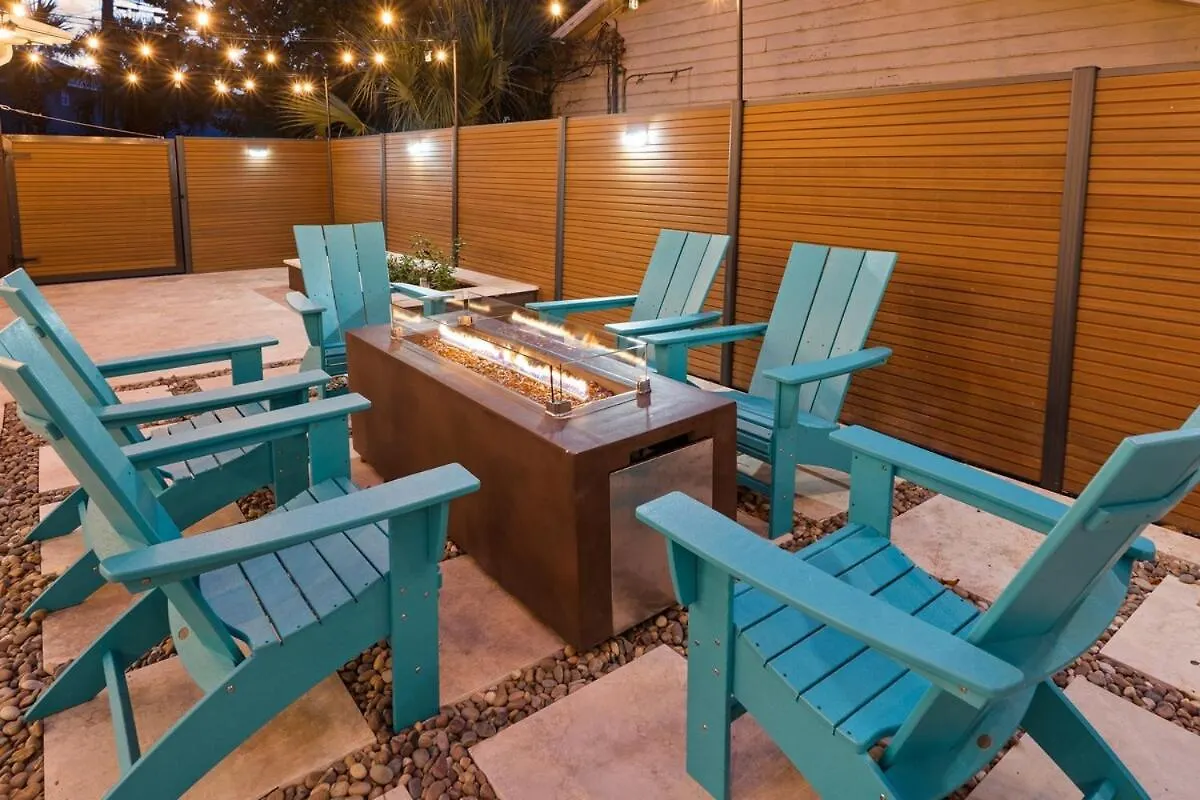 Sandcastle House Hot Tub, Od Kitchen & Game Room! Panama City Beach 0*,  United States