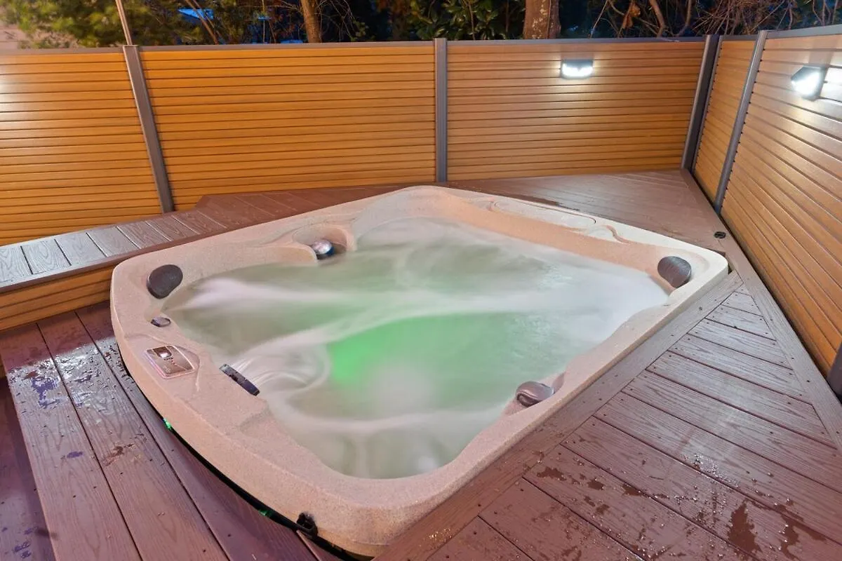 Holiday home Sandcastle House Hot Tub, Od Kitchen & Game Room! Panama City Beach United States